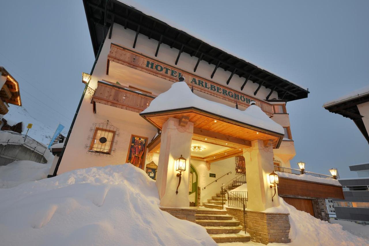 Hotel Arlberghoehe Sankt Christoph Am Arlberg Buitenkant foto