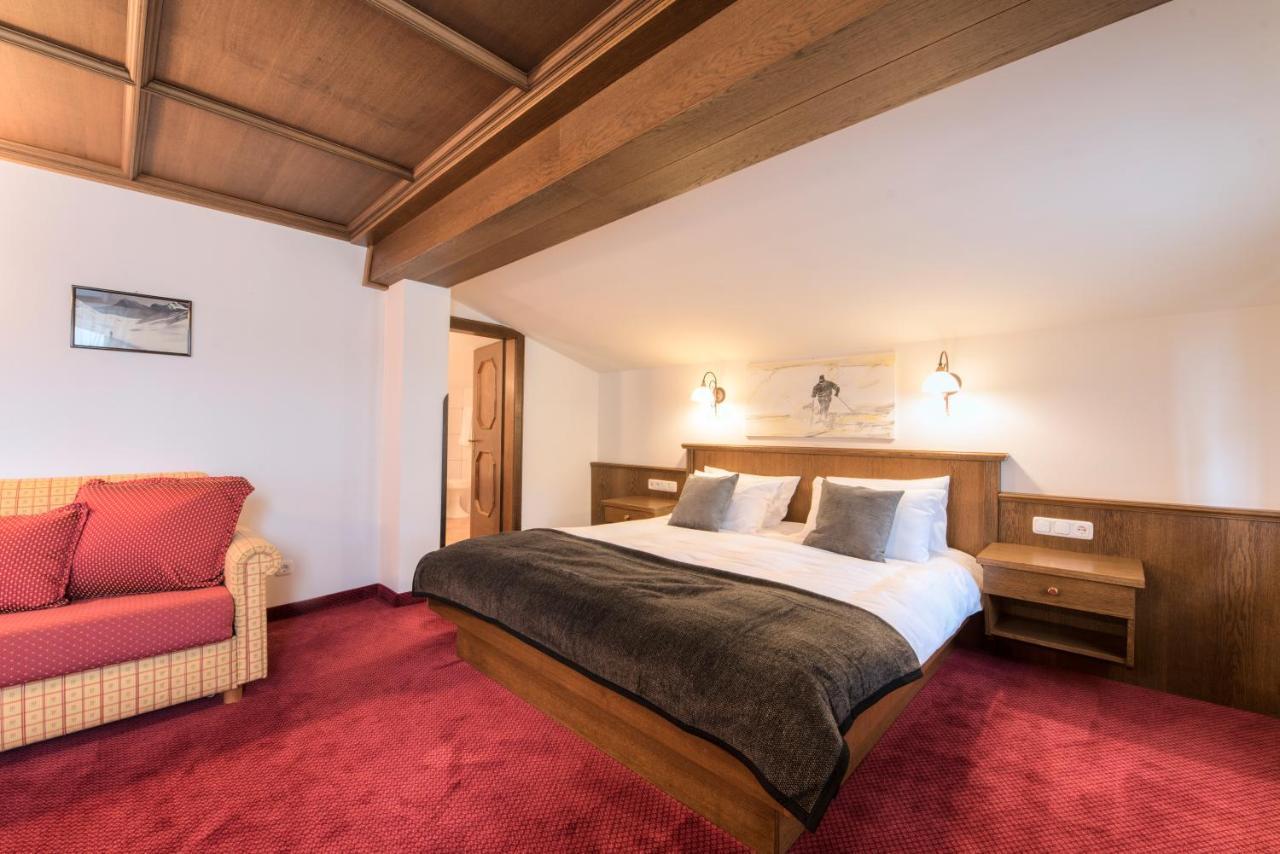 Hotel Arlberghoehe Sankt Christoph Am Arlberg Buitenkant foto