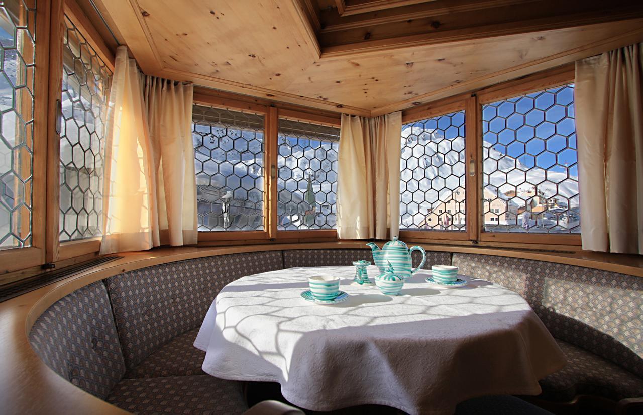 Hotel Arlberghoehe Sankt Christoph Am Arlberg Buitenkant foto