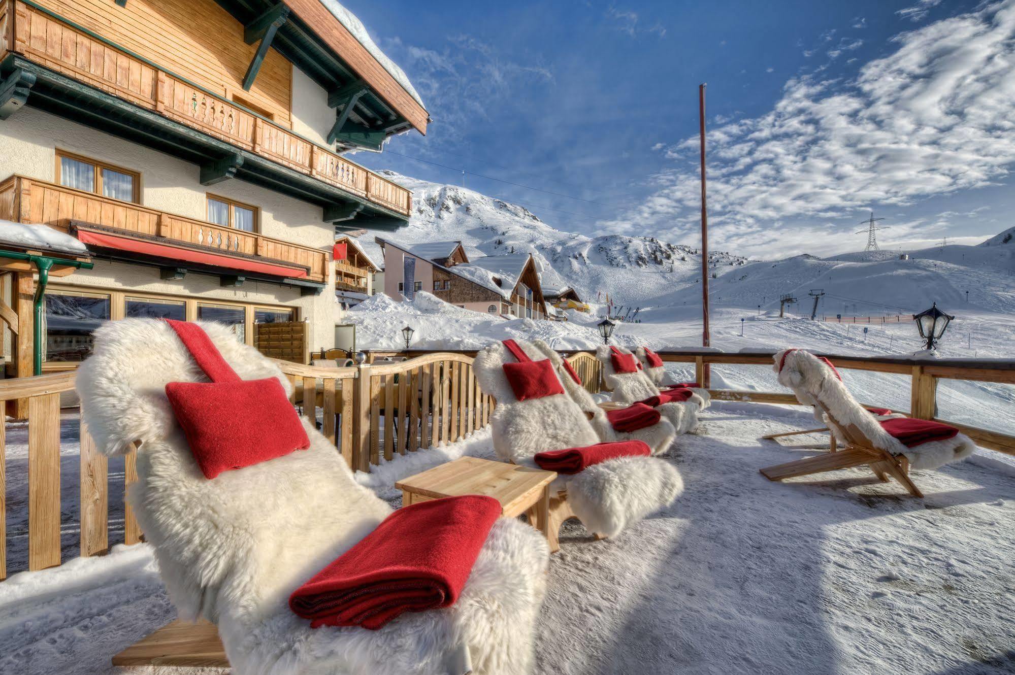 Hotel Arlberghoehe Sankt Christoph Am Arlberg Buitenkant foto